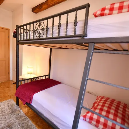 Apartment Rural Podastrana