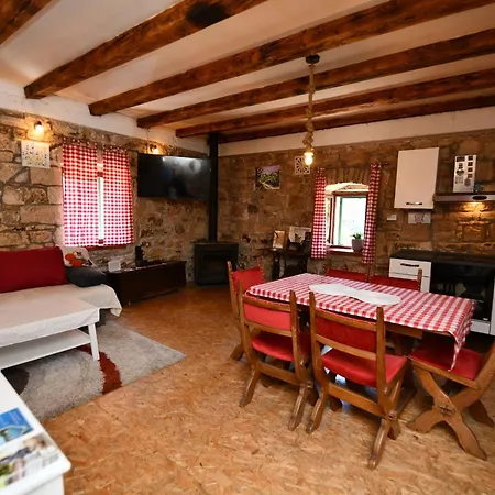 Rural Podastrana Apartment Sinj
