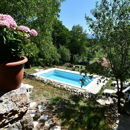 Apartment Rural Podastrana Sinj