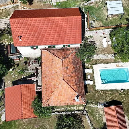 Apartment Rural Podastrana