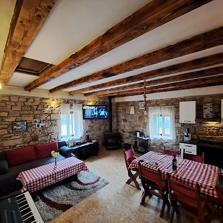 Rural Podastrana